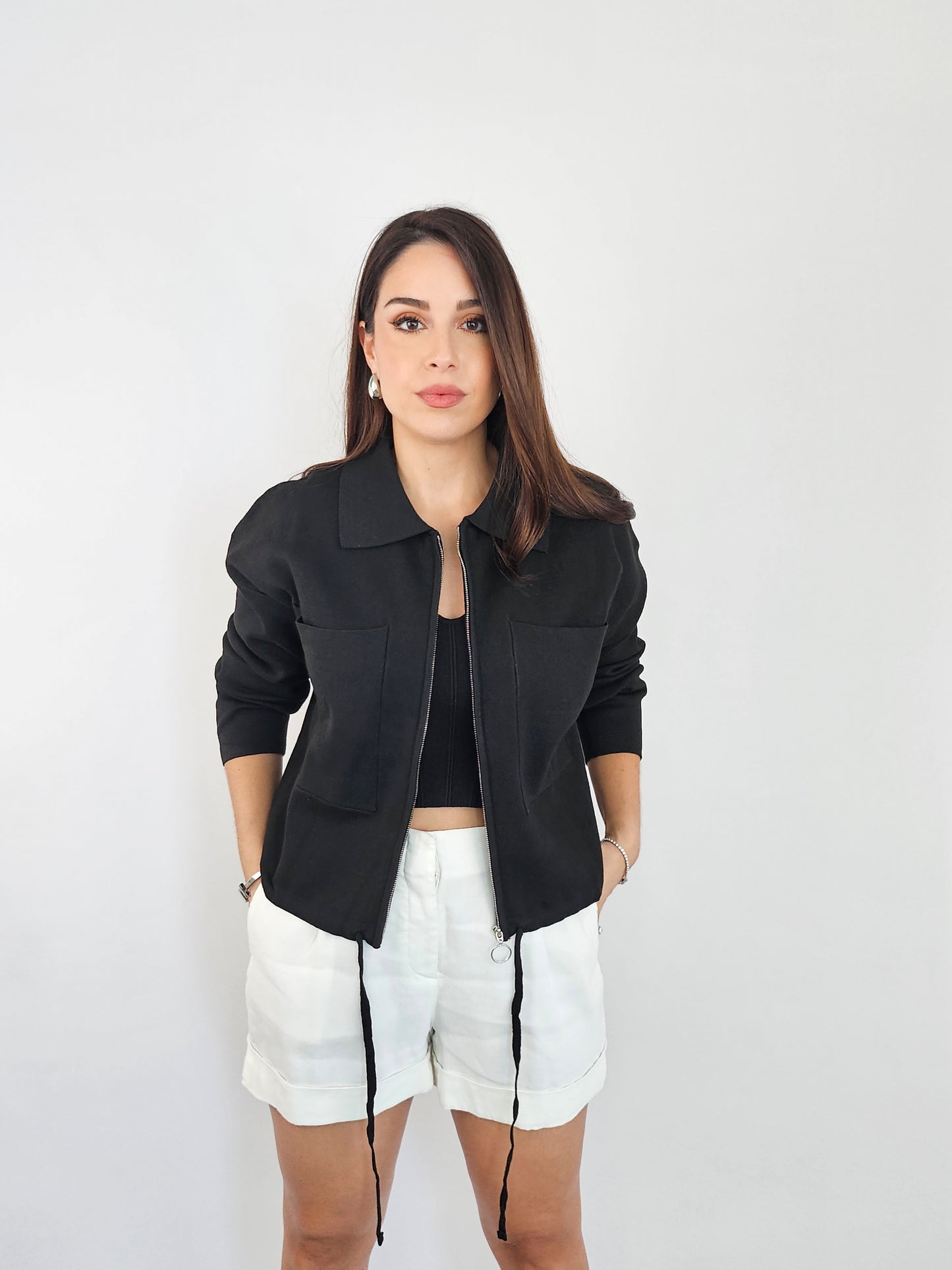 BLACK CROPPED JACKET