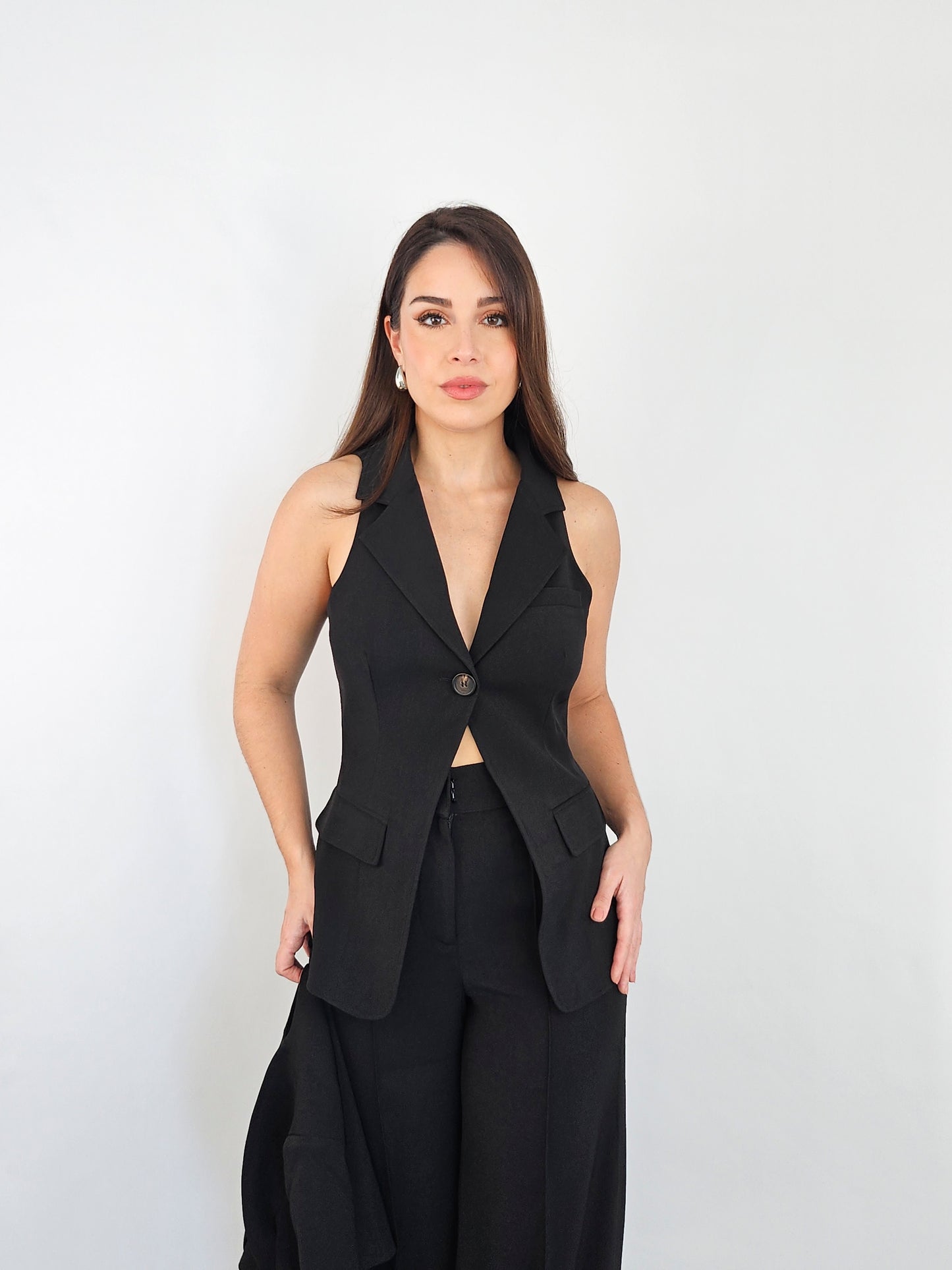 WIDE-LEG TROUSERS