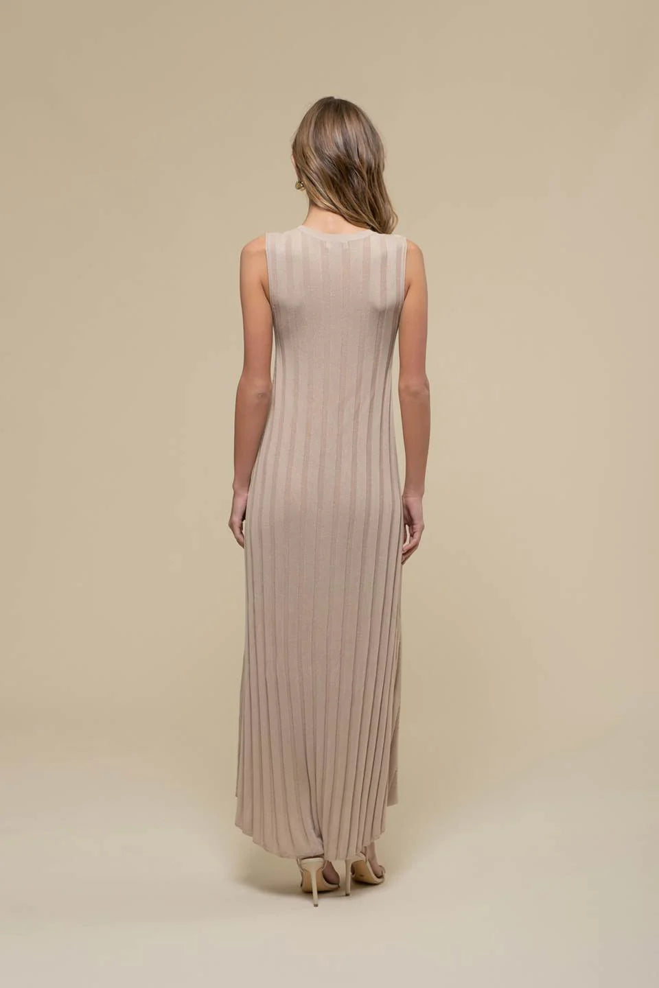 SWEATER KNIT SLEEVELESS MIDI DRESS